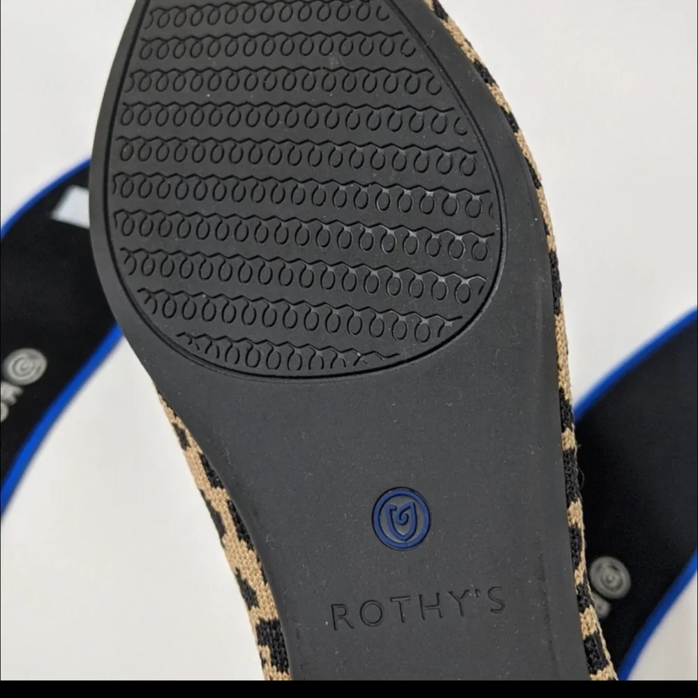 ROTHY'S WOMENS THE POINT SHOE - Picture 5 of 11